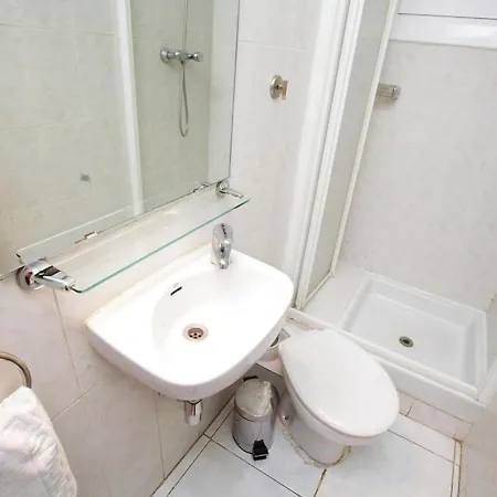 Hotel Ruby Μονπελιέ